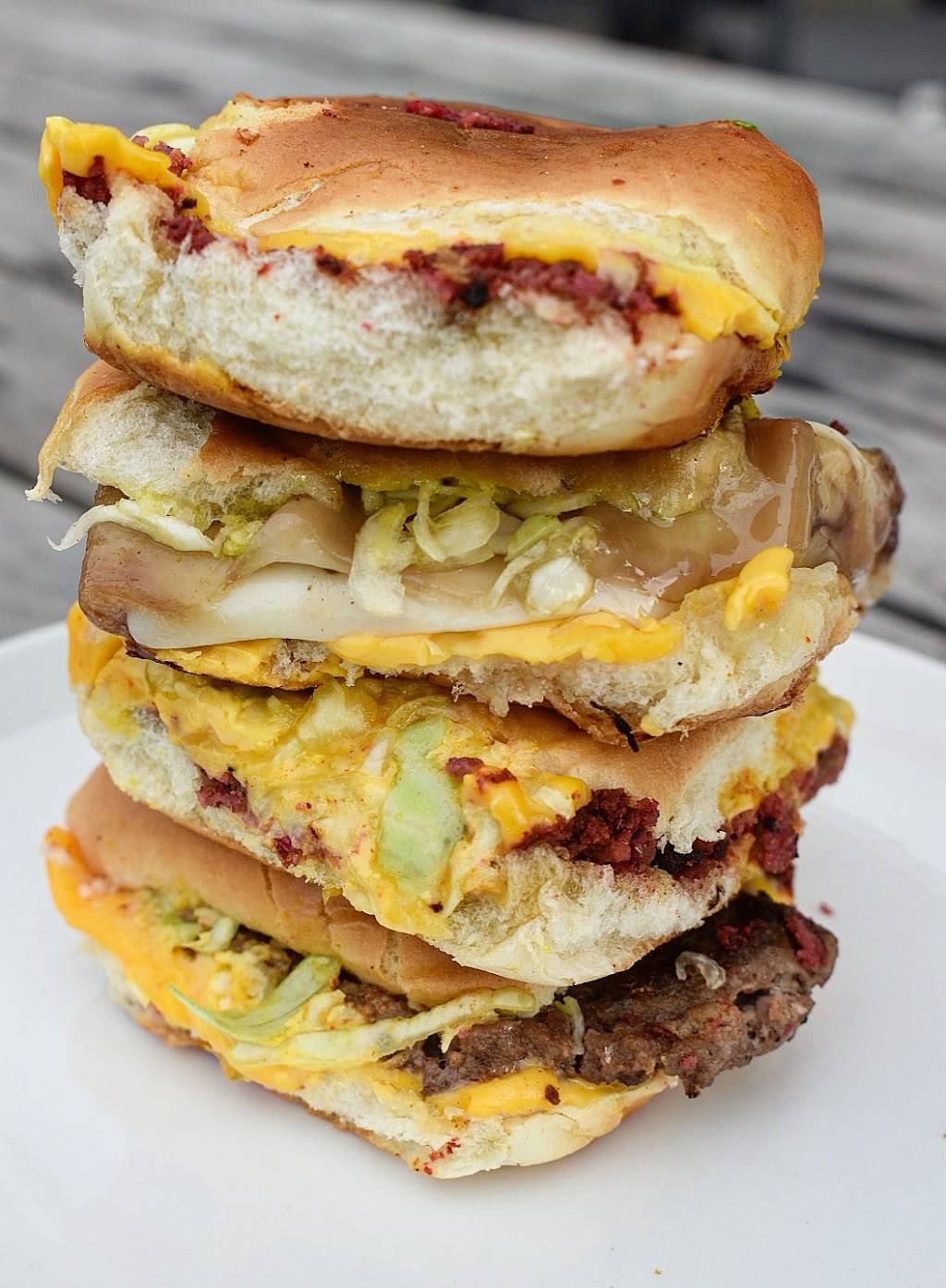 Big Apple Inn | restaurant | 4487 N State St, Jackson, MS 39206, USA | 6019843704 OR +1 601-984-3704