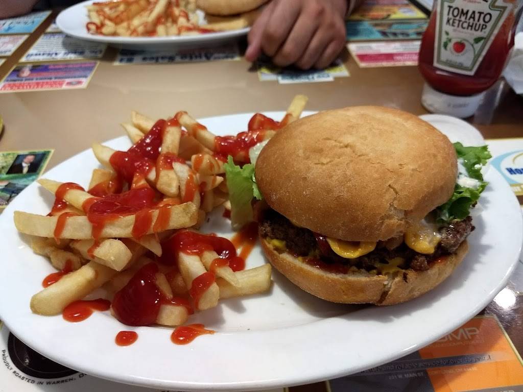 Raptis Family Restaurant | restaurant | 1939 Niles Cortland Rd NE, Warren, OH 44484, USA | 3308563237 OR +1 330-856-3237