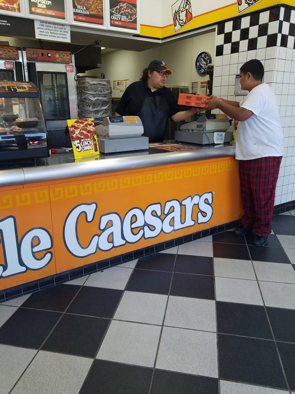 Little Caesars Pizza | meal takeaway | 2071 23rd St, San Pablo, CA 94806, USA | 5102377499 OR +1 510-237-7499