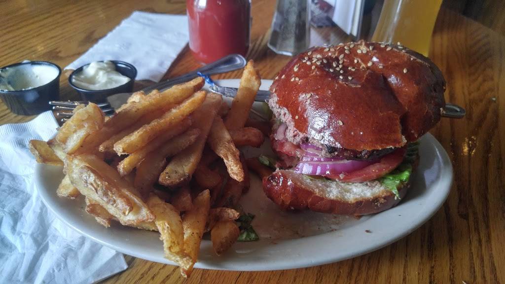 McMenamins Tavern | restaurant | 7170 Germantown Ave, Philadelphia, PA 19119, USA | 2152479920 OR +1 215-247-9920