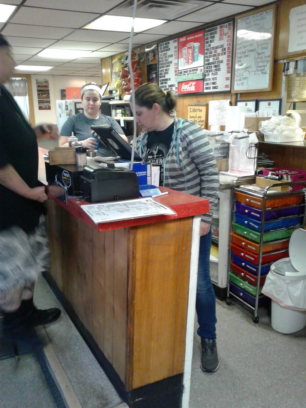 Chubbys Bar-B-Q | meal takeaway | 3801 Rossville Blvd, Chattanooga, TN 37407, USA | 4238674422 OR +1 423-867-4422