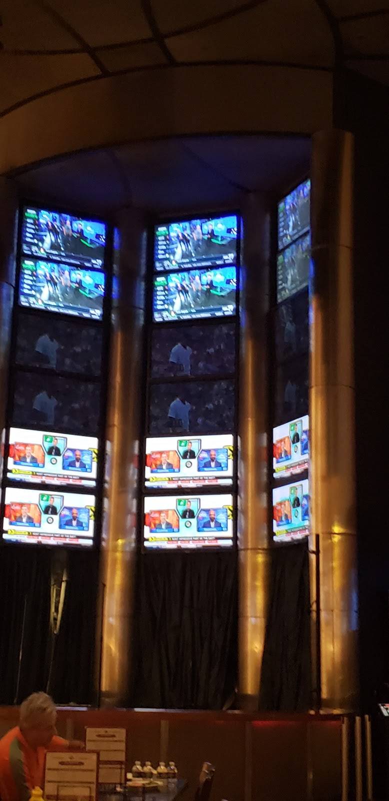 99 Hops House | restaurant | 777 Hollywood Blvd, Joliet, IL 60436, USA | 8884367737 OR +1 888-436-7737