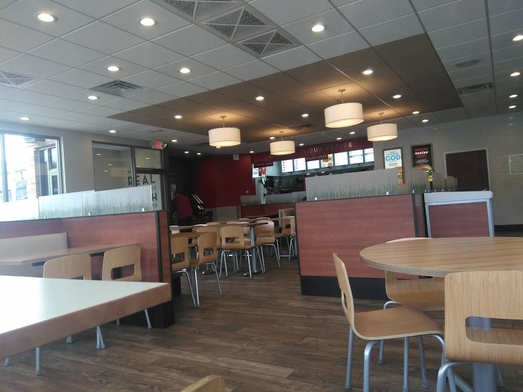 Wendys | restaurant | 461 Racetrack Rd, Washington, PA 15301, USA | 7242255862 OR +1 724-225-5862