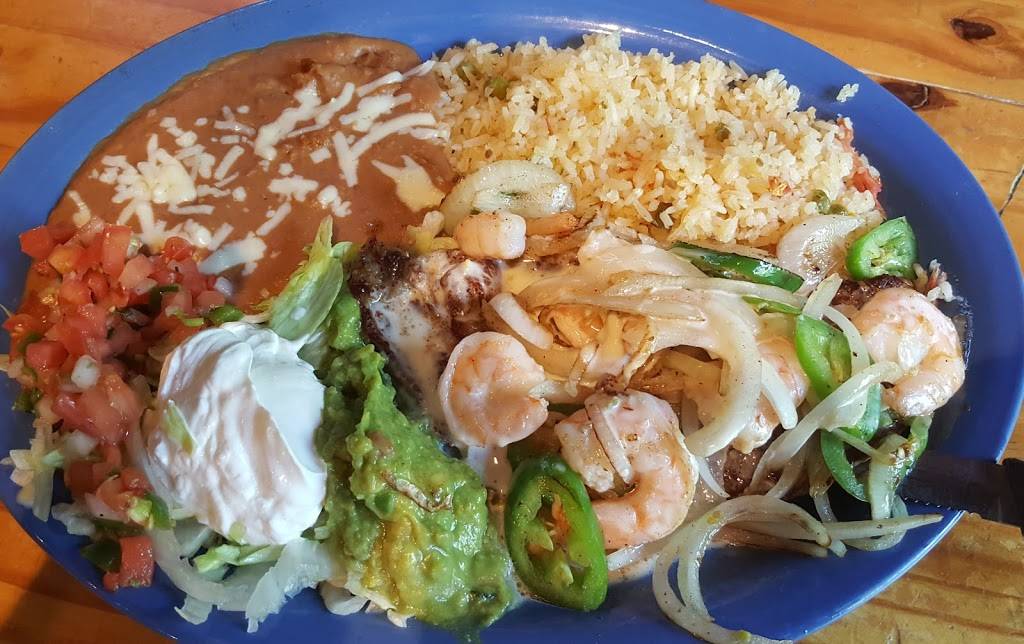 Sonoras Mexican Restaurant | restaurant | 15 2nd Ave SW, Hutchinson, MN 55350, USA | 3205877600 OR +1 320-587-7600