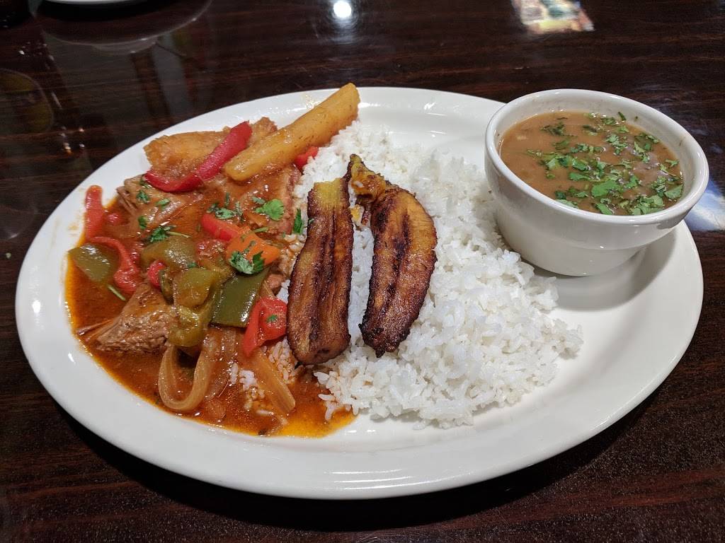 Donde Adela Colombian Restaurant | restaurant | 1707 W Chapman Ave, Orange, CA 92868, USA | 7149401701 OR +1 714-940-1701