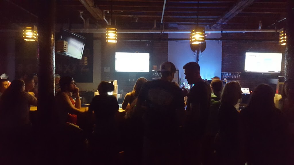 Wild Things Restaurant & Bar | restaurant | 113 E Main St, Frostburg, MD 21532, USA | 3016870210 OR +1 301-687-0210