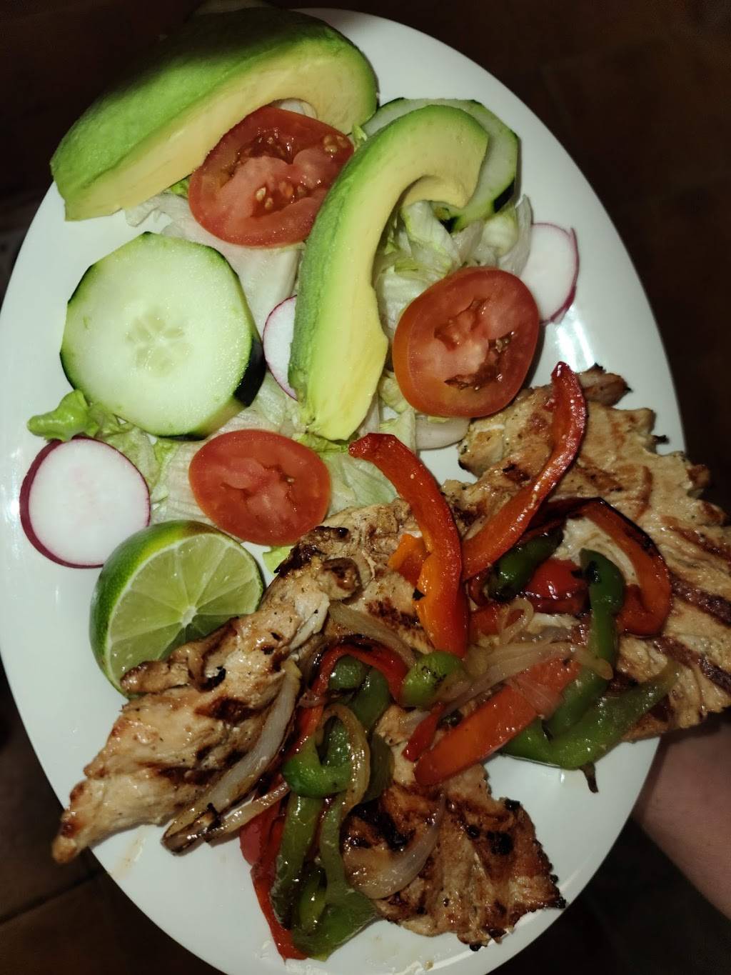 Pupuseria y Variedades Ashley´s-Pupusas Salvadoreñas-Antojitos S | restaurant | 12152 Almeda Rd, Houston, TX 77045, USA | 7135341753 OR +1 713-534-1753