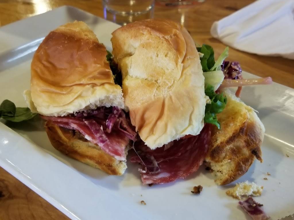 The Bricks | restaurant | 1327 E 7th Ave, Tampa, FL 33605, USA | 8132471785 OR +1 813-247-1785