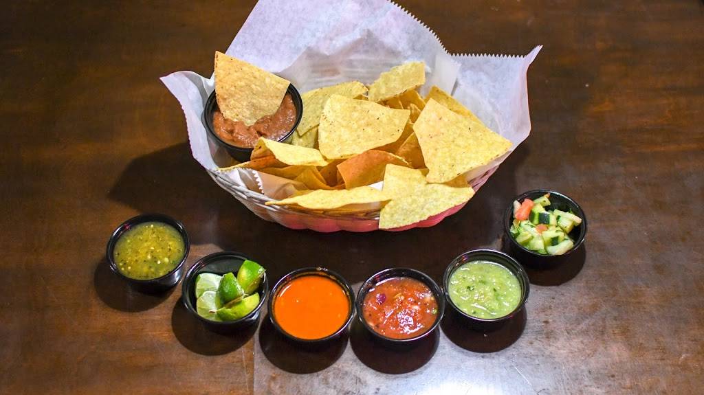 La Botana Tacos | restaurant | 13014 N Saguaro Blvd Suite #101, Fountain Hills, AZ 85268, USA | 4806368183 OR +1 480-636-8183