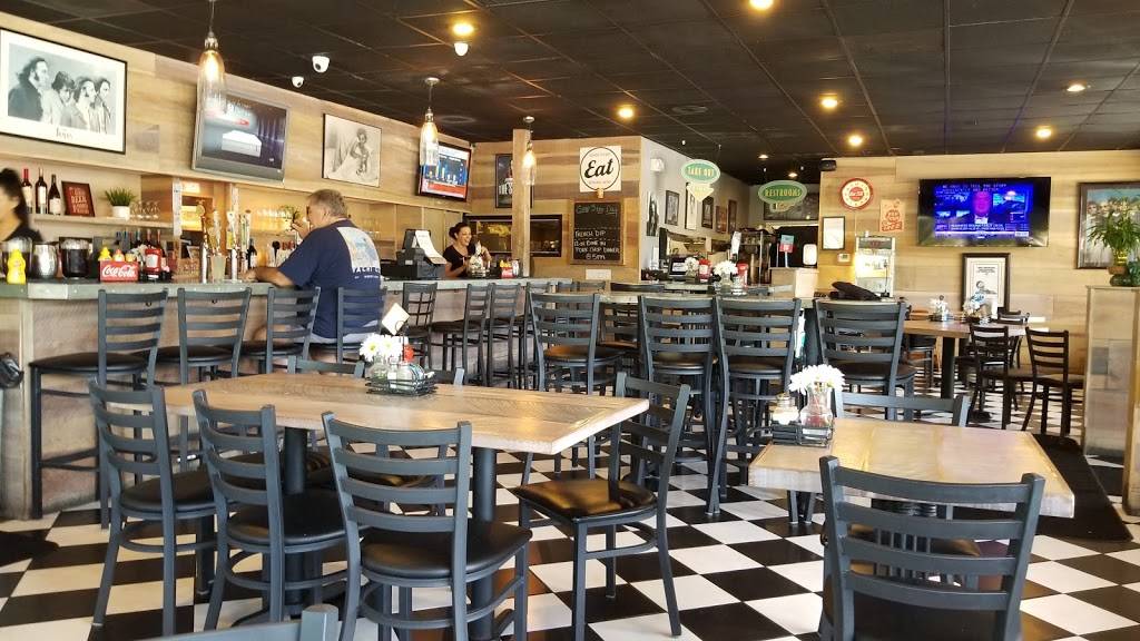 Grangers Grille | restaurant | 802 SE 5th Ave, Delray Beach, FL 33483, USA | 5612767881 OR +1 561-276-7881