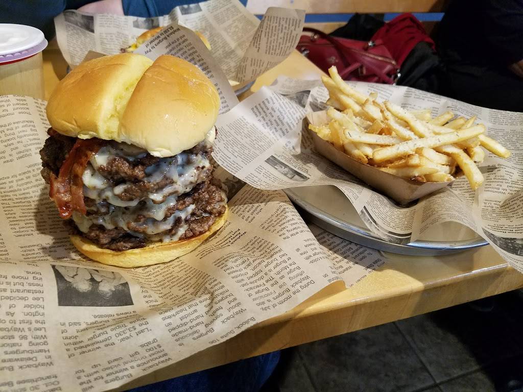 Wayback Burgers | restaurant | 2306 Hempstead Turnpike, East Meadow, NY 11554, USA | 5165200298 OR +1 516-520-0298