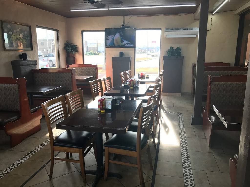 American Ranch House | restaurant | 1600 Pinson Valley Pkwy, Birmingham, AL 35217, USA | 2058417799 OR +1 205-841-7799