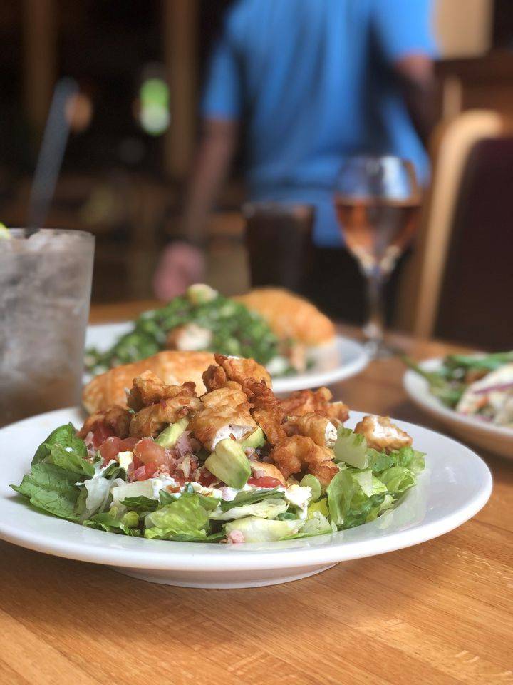 California Dreaming | restaurant | 1 Ashley Point Dr, Charleston, SC 29407, USA | 8437661644 OR +1 843-766-1644