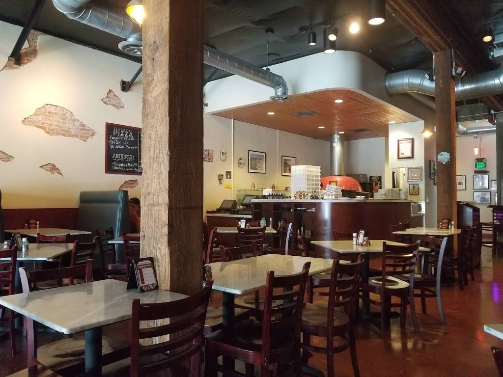 Fuoco Pizzeria Napoletana | restaurant | 101 N Harbor Blvd, Fullerton, CA 92832, USA | 7146260727 OR +1 714-626-0727