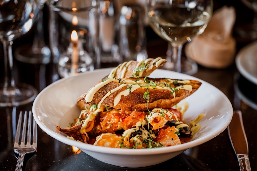 The Waterfront Seafood Grill | restaurant | 720 Main St, Napa, CA 94559, USA | 7076992452 OR +1 707-699-2452