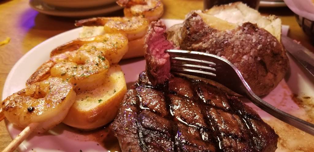 Texas Roadhouse | restaurant | 103 Drury Dr, La Plata, MD 20646, USA | 3013929471 OR +1 301-392-9471