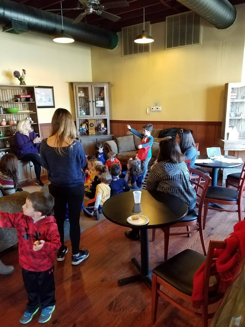 A Taste of Philly Pretzel | restaurant | 1801 Bridgetown Pike, Feasterville-Trevose, PA 19053, USA | 2153578590 OR +1 215-357-8590