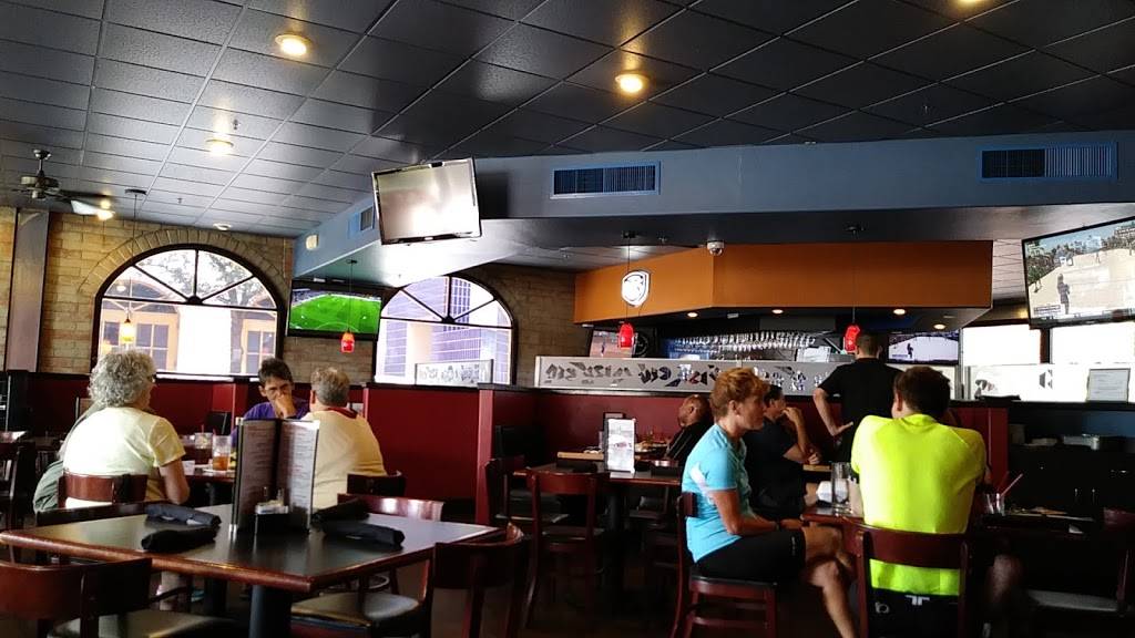 Risky Business | restaurant | 8848 E Tanque Verde Rd, Tucson, AZ 85749, USA | 5207498555 OR +1 520-749-8555