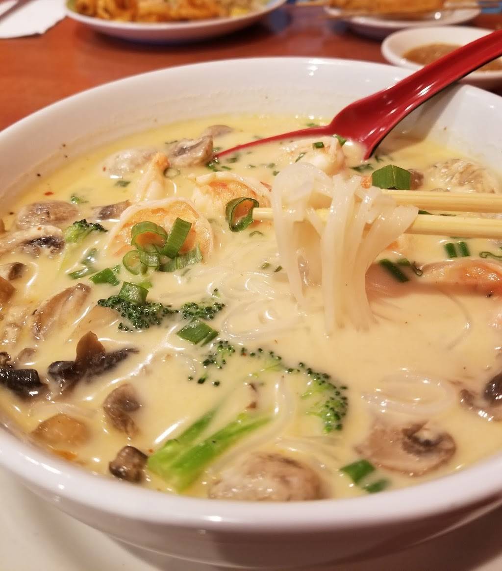 Thai Orange Cuisine | restaurant | 6060 Rocky Point Trail #300, Lake Worth, TX 76135, USA | 6823129555 OR +1 682-312-9555