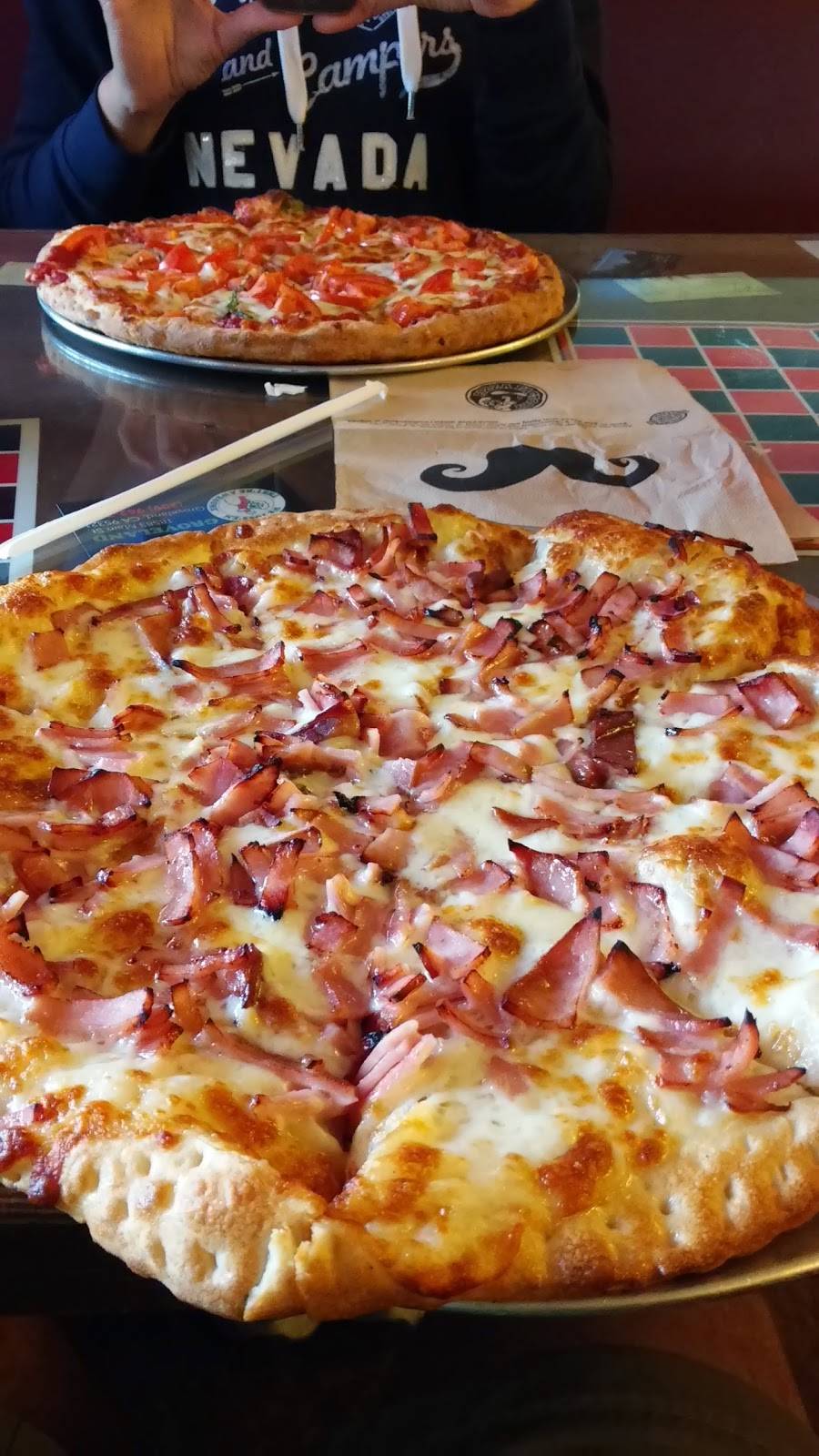 Pizza Factory | restaurant | 18583 Main St, Groveland, CA 95321, USA | 2099627757 OR +1 209-962-7757