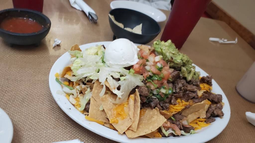 Perfectos Mexican Restaurant | restaurant | 5404 S 12th Ave, Tucson, AZ 85706, USA | 5208895651 OR +1 520-889-5651