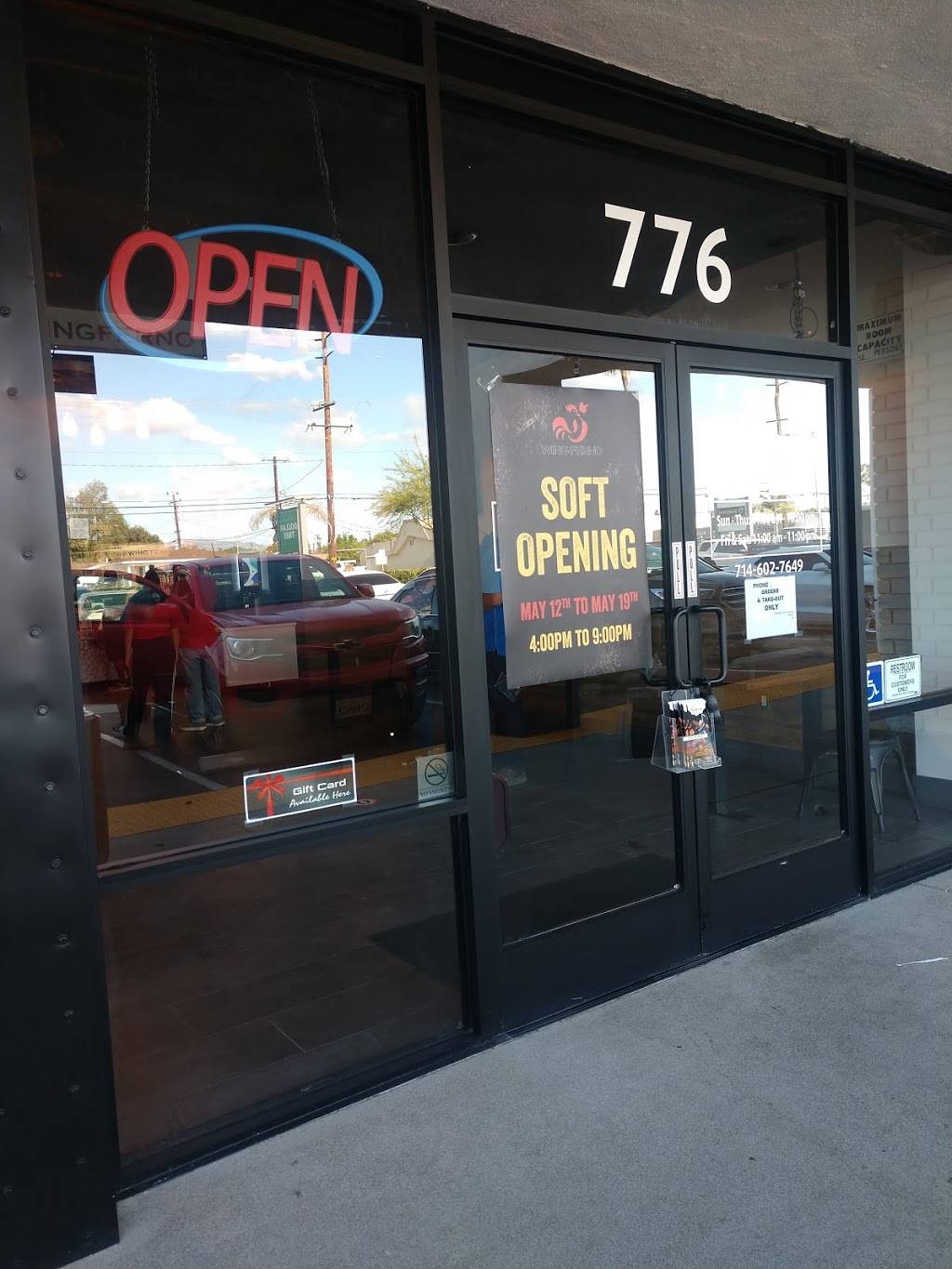 WING FERNO | restaurant | 776 N Tustin St, Orange, CA 92867, USA | 7146027649 OR +1 714-602-7649