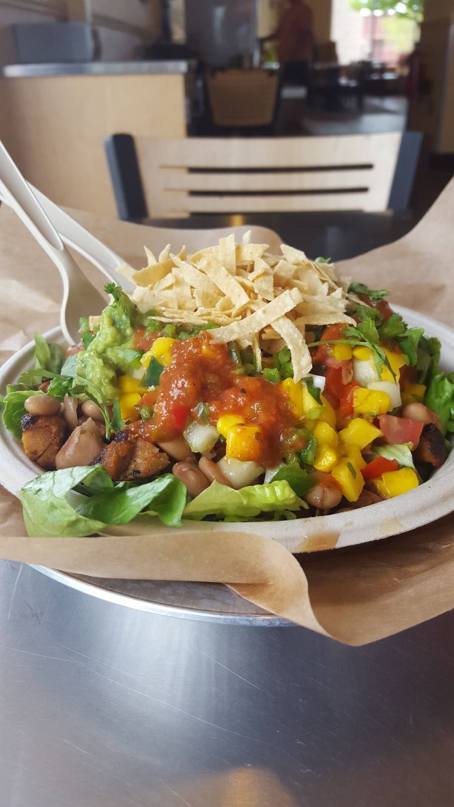 QDOBA Mexican Eats | restaurant | 9338 S, Dorchester St Suite A104, Highlands Ranch, CO 80129, USA | 3033466755 OR +1 303-346-6755