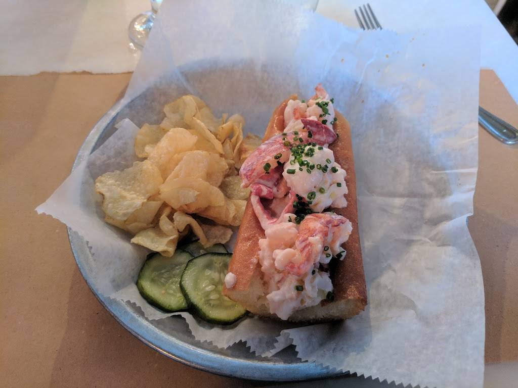 167 Raw | restaurant | 289 E Bay St, Charleston, SC 29401, USA | 8435794997 OR +1 843-579-4997