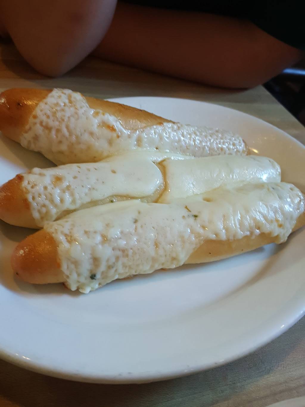 Pizza Village | restaurant | 1311 S Madison St, Whiteville, NC 28472, USA | 9106425812 OR +1 910-642-5812