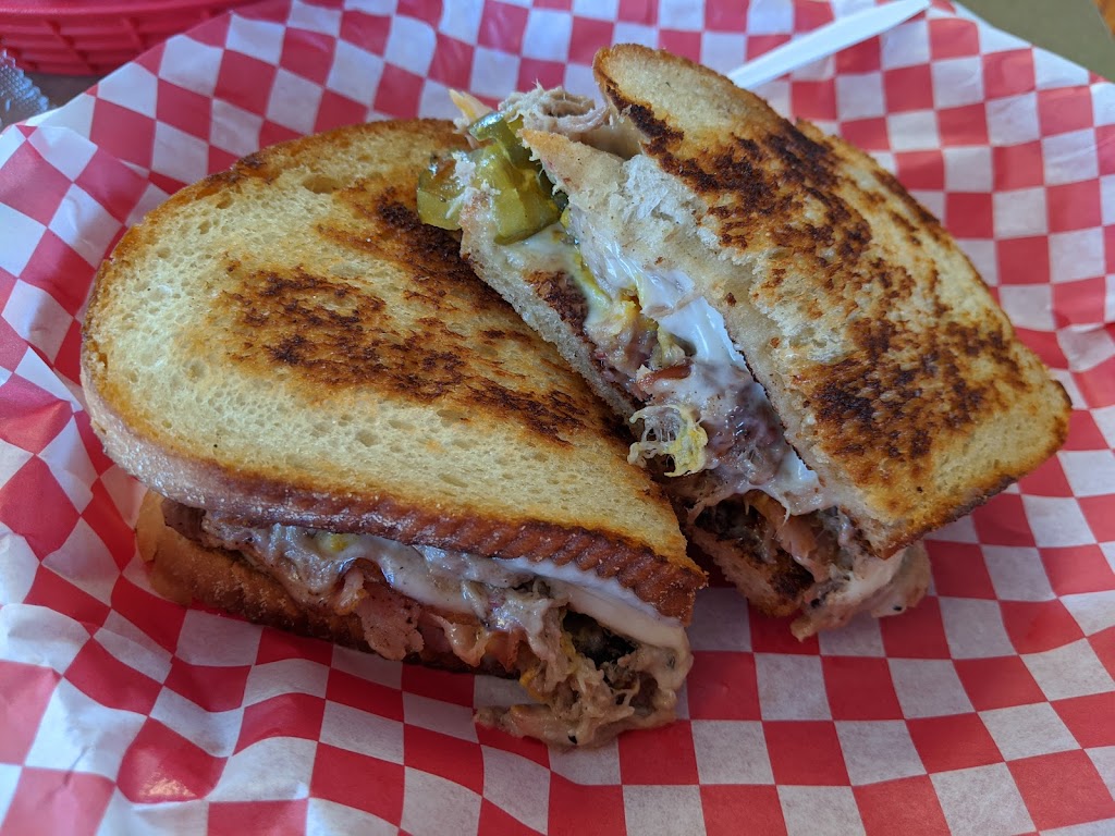 3-D Eats and Tea | restaurant | 5100 N 9th Ave, Pensacola, FL 32504, USA | 8505251217 OR +1 850-525-1217