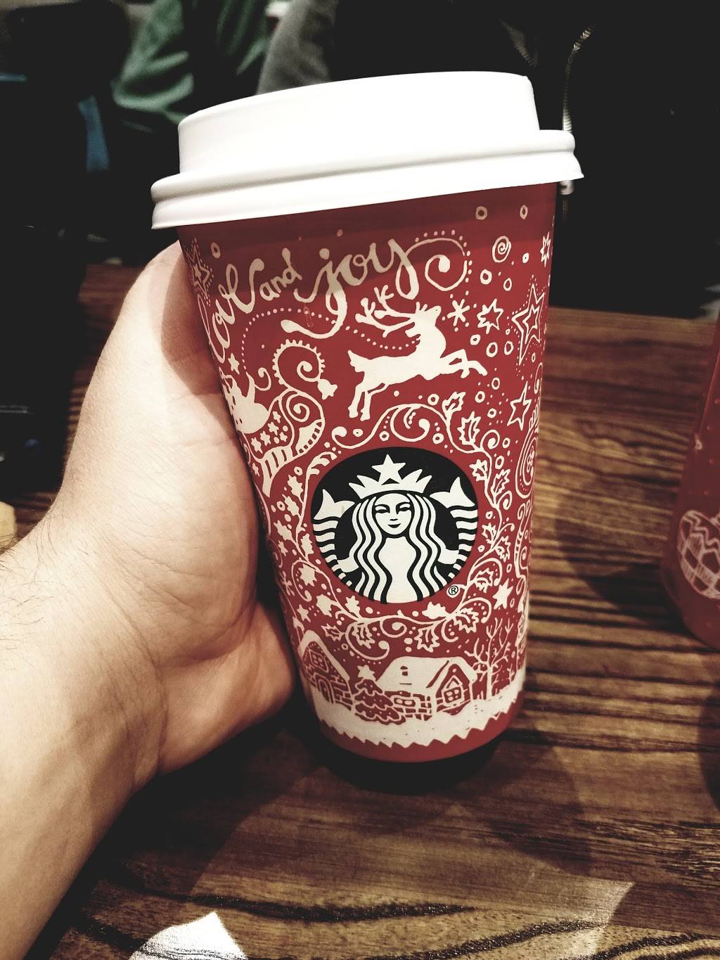 Starbucks | cafe | 7517 S Cass Ave, Darien, IL 60561, USA | 3128332013 OR +1 312-833-2013