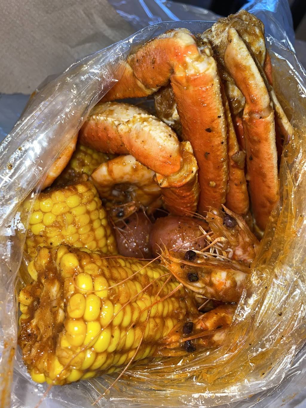 Red Claws Hot Chicken | restaurant | 5278 S Hulen St, Fort Worth, TX 76132, USA | 6827087468 OR +1 682-708-7468