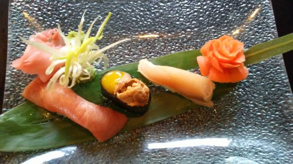 Sushi Lounge | restaurant | 235 US-46, Totowa, NJ 07512, USA | 9738900007 OR +1 973-890-0007