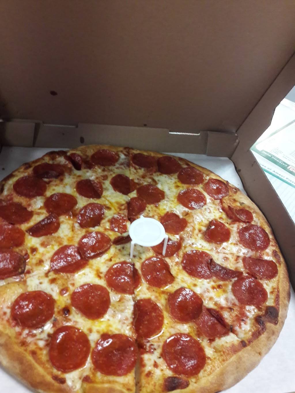 Ameci Pizza & Pasta | restaurant | 12450 Burbank Blvd, Valley Village, CA 91607, USA | 8185091666 OR +1 818-509-1666