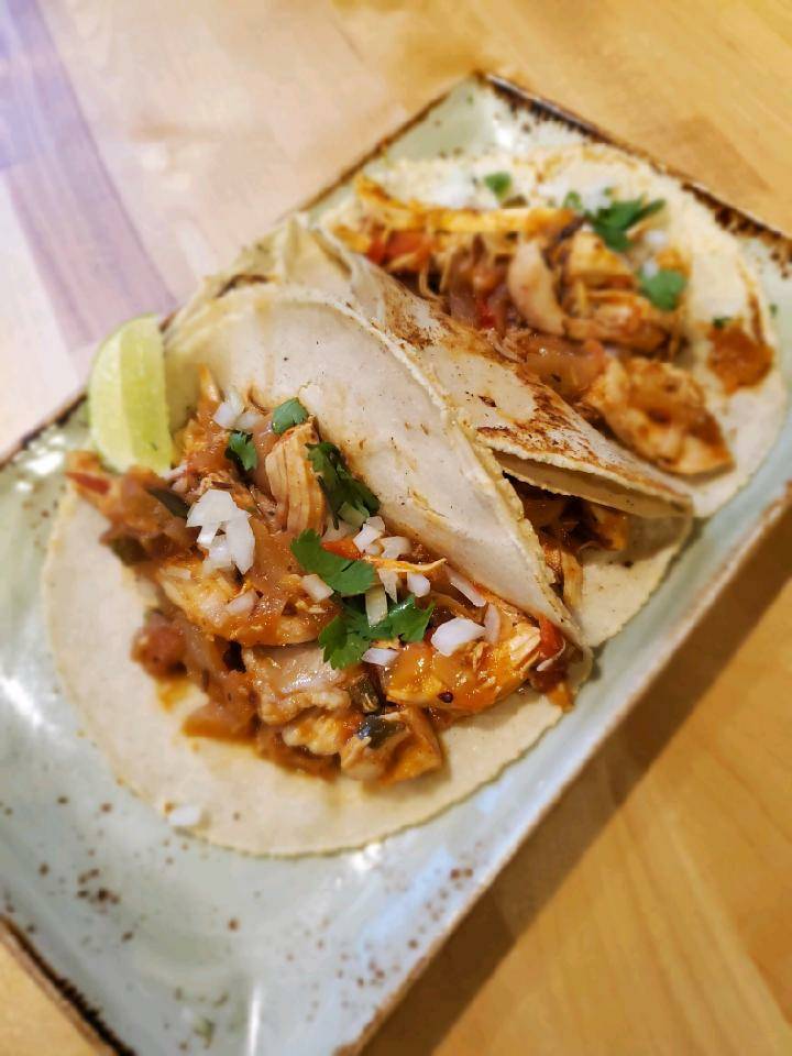 Masa Mexicano | restaurant | 176 Pine St, Florence, MA 01062, USA | 4135704738 OR +1 413-570-4738