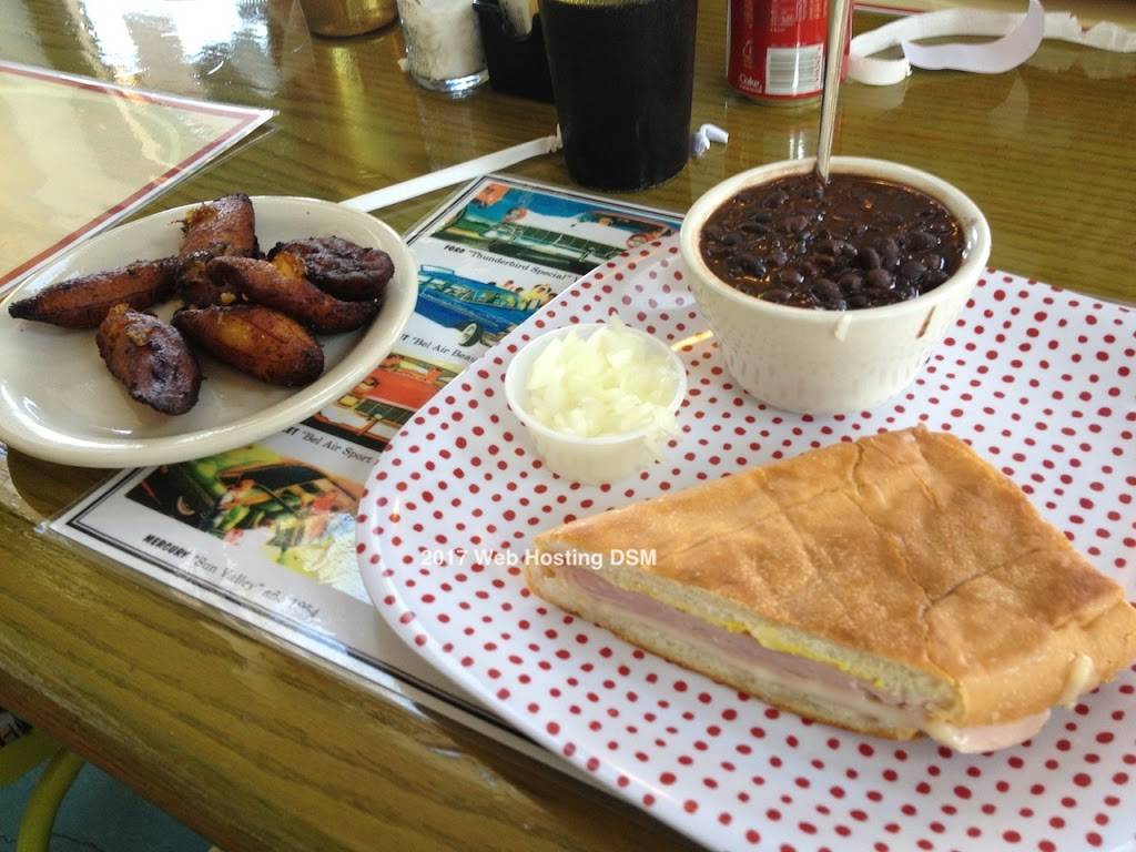 Habana Café | restaurant | 5402 Gulfport Blvd S, Gulfport, FL 33707, USA | 7273218855 OR +1 727-321-8855
