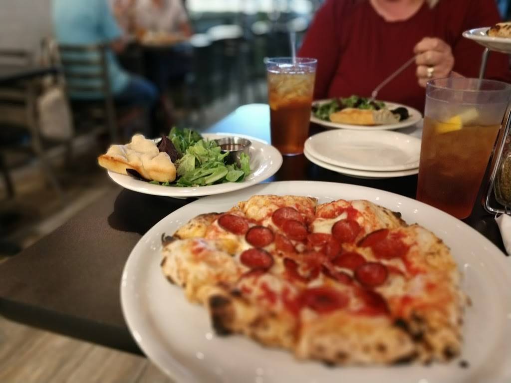 Joes Pizza Napoli | restaurant | 507 Chamber Dr, Milford, OH 45150, USA | 5132480082 OR +1 513-248-0082