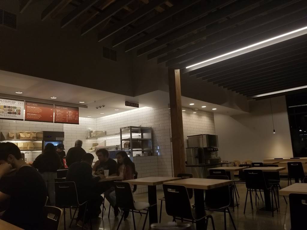 Chipotle Mexican Grill | restaurant | 2427 W Mockingbird Lane Ste 150, Dallas, TX 75235, USA | 2143660102 OR +1 214-366-0102