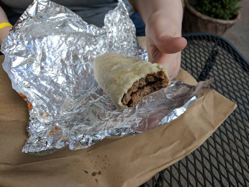 Burgerittoville | restaurant | 57 Church Hill Rd, Newtown, CT 06470, USA | 2032703500 OR +1 203-270-3500