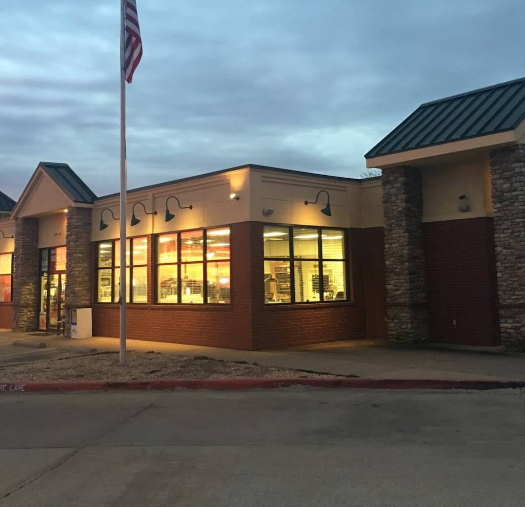 Highfill Mart | restaurant | 14939 AR-12, Gentry, AR 72734, USA | 4797365161 OR +1 479-736-5161