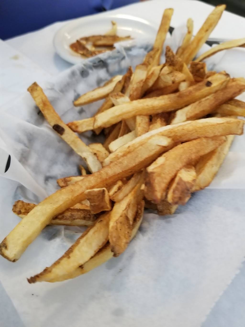 Big Jims Roadhouse | restaurant | 10 Cecil-Henderson Rd, Hendersonville, PA 15339, USA | 7247454774 OR +1 724-745-4774