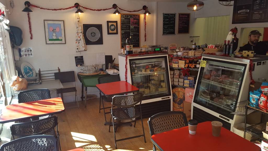 Brooklyn South | restaurant | 1437 Central Ave, St. Petersburg, FL 33705, USA | 7279144967 OR +1 727-914-4967