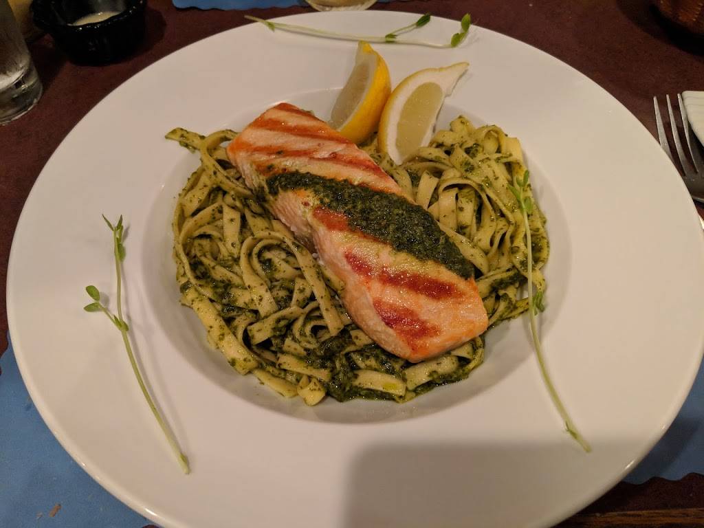 Sailors Pub | restaurant | 1475 S Shore Dr, Washington, WI 54246, USA | 9208472105 OR +1 920-847-2105