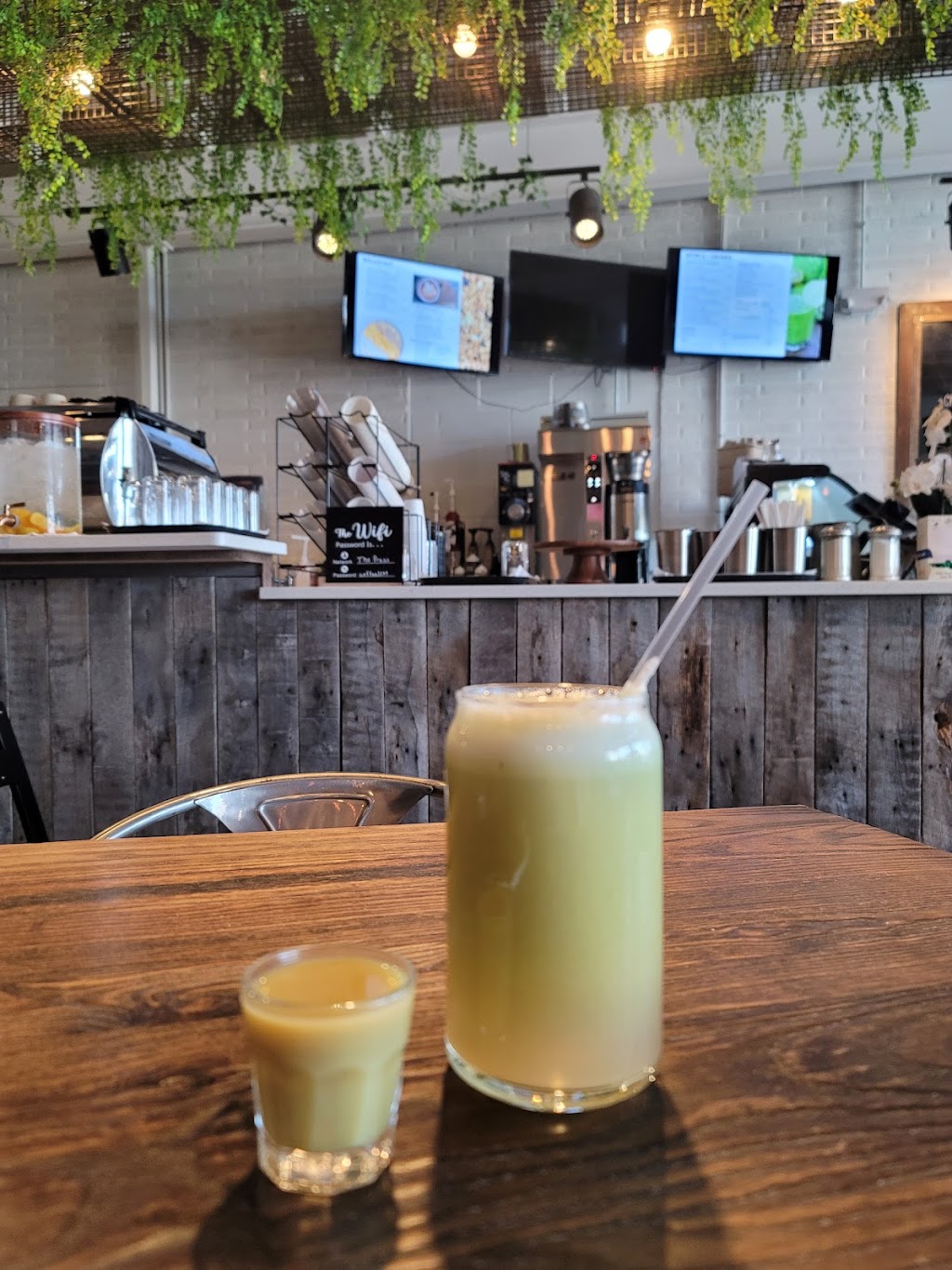 The Press Coffee & Juice Bar | cafe | 2710 S Glenstone Ave, Springfield, MO 65804, USA | 4177715950 OR +1 417-771-5950