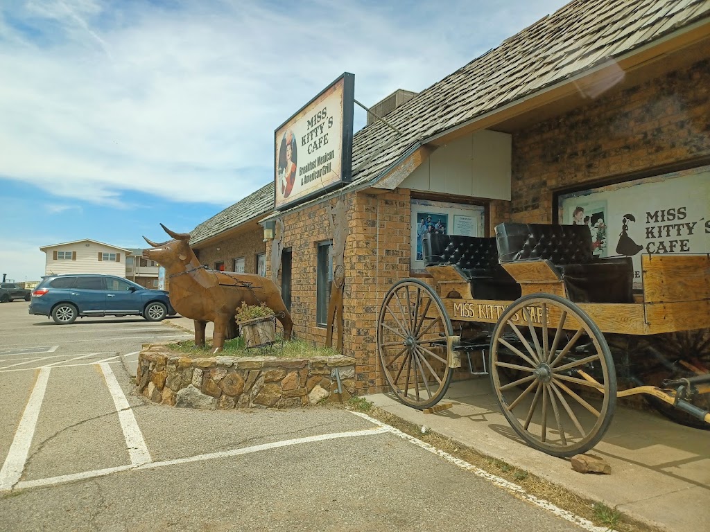 Miss Kittys Cafe | restaurant | 2110 E Wyatt Earp Blvd, Dodge City, KS 67801, USA | 6208014003 OR +1 620-801-4003