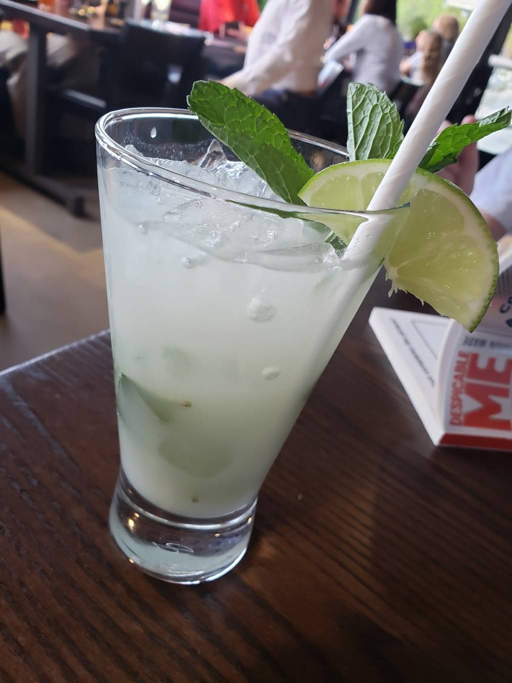 Blue Sushi Sake Grill | restaurant | 2000 Crocker Rd, Westlake, OH 44145, USA | 4403284500 OR +1 440-328-4500