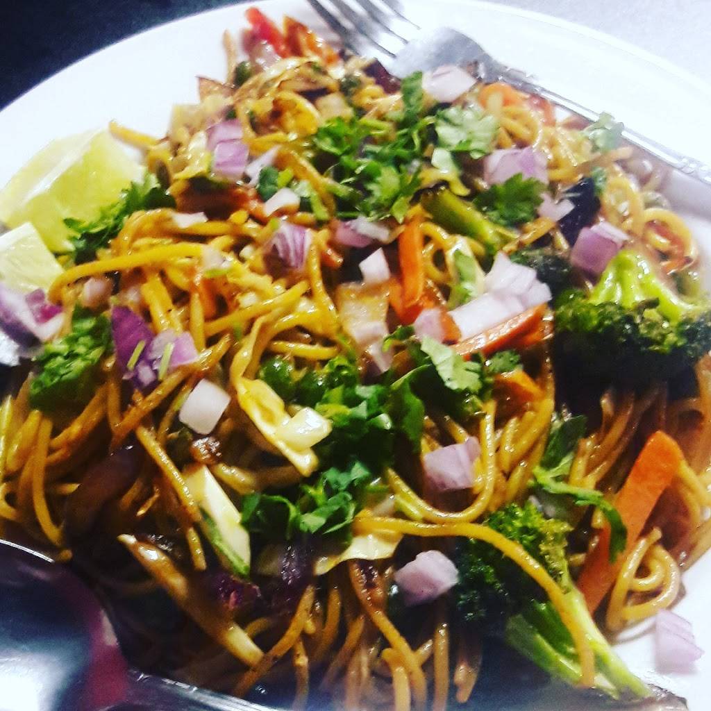 Rajdhani Groceries and Cafe | restaurant | 5604 Nolensville Pike, Nashville, TN 37211, USA | 6156102885 OR +1 615-610-2885