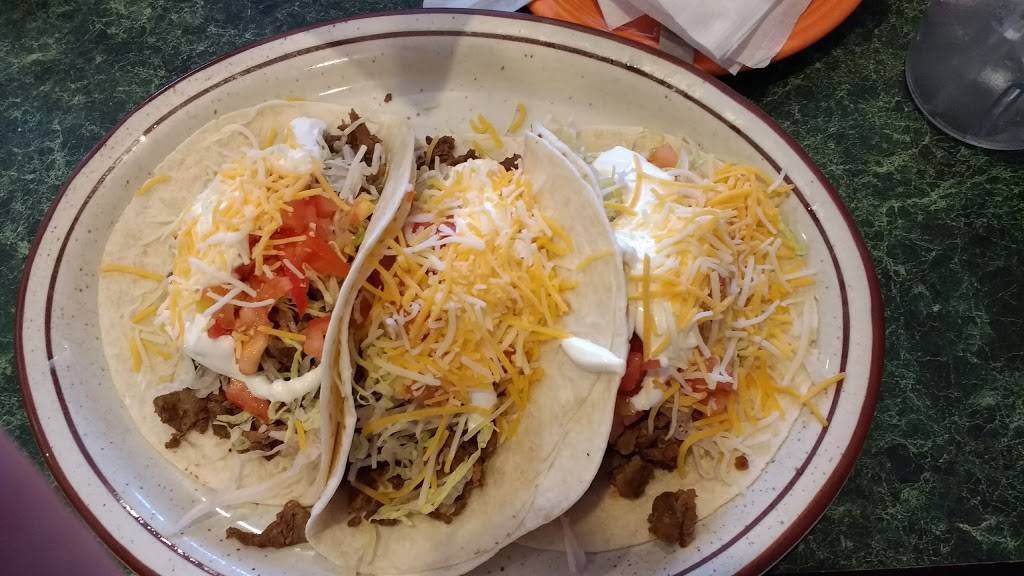 Fiesta Mexicana | restaurant | 327 12th St, Hammonton, NJ 08037, USA | 6097041611 OR +1 609-704-1611