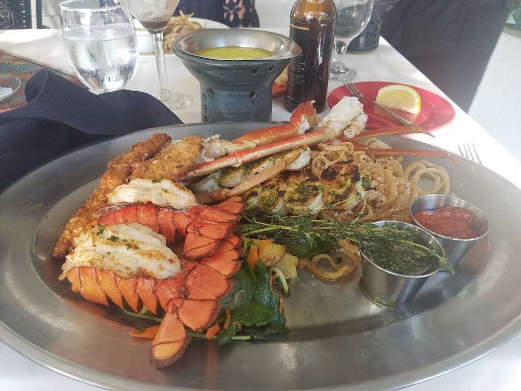 The Oaks Lakeside Restaurant | restaurant | 5878 Longacre Ln, Chippewa Lake, OH 44215, USA | 3307692601 OR +1 330-769-2601