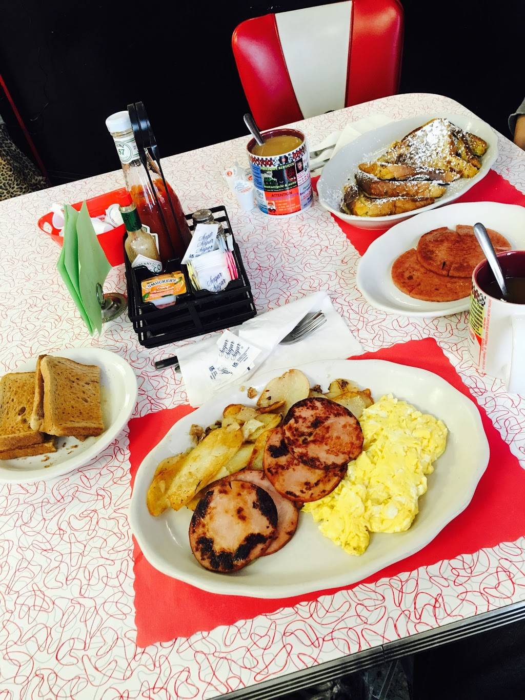 POPPYS PLACE | restaurant | 290 W Water St, Toms River, NJ 08753, USA | 7325034313 OR +1 732-503-4313